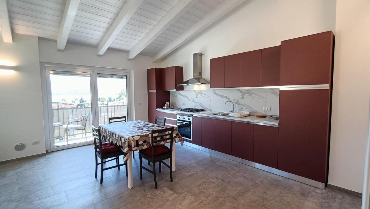Calle - Larihome A37 Dongo Exterior photo